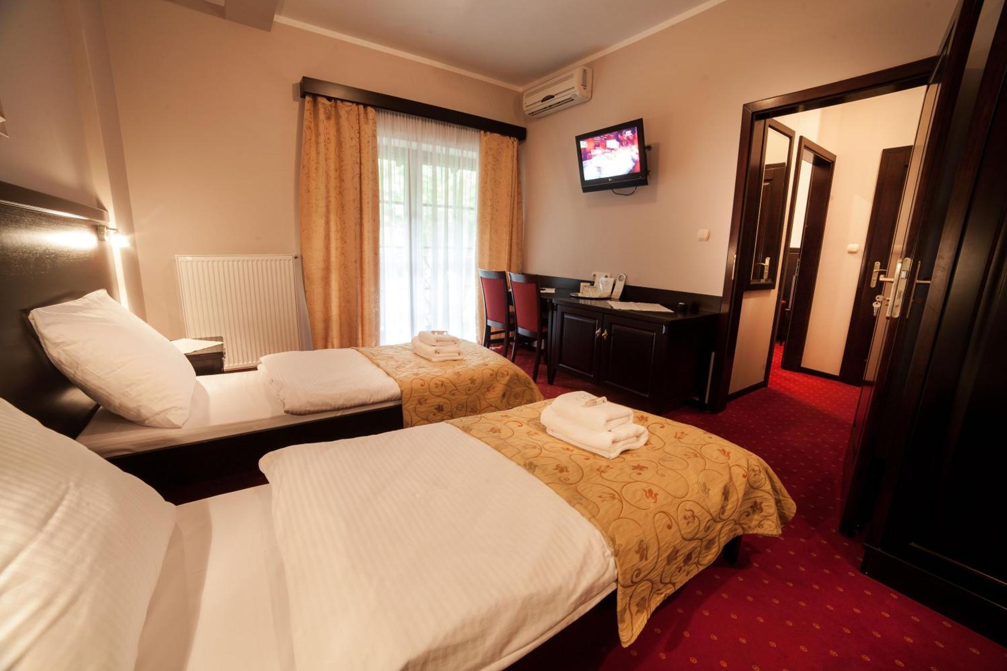 Hotel Maria Strzelin Kamer foto