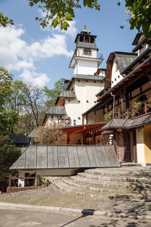Hotel Maria Strzelin Buitenkant foto